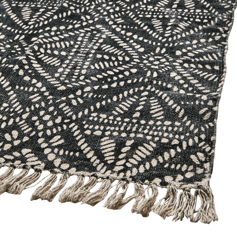 FERNANDO Teppe 240cm Svart