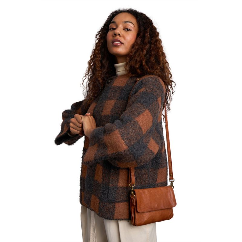  Acile Urban Walnut